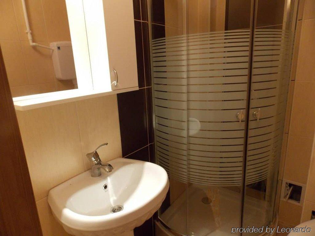 Guesthouse Vila Dnd 니슈카 바냐 외부 사진
